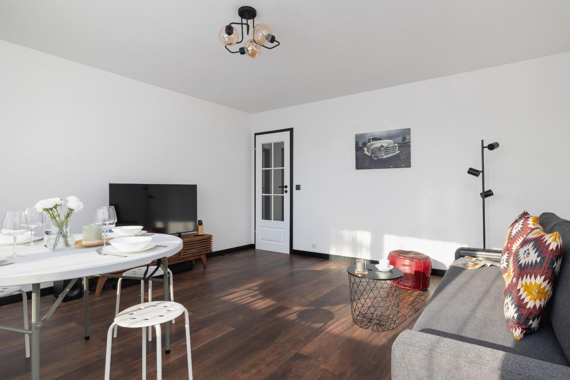 Comfortable Two-bedroom Strzelcow By Renters * Kraków